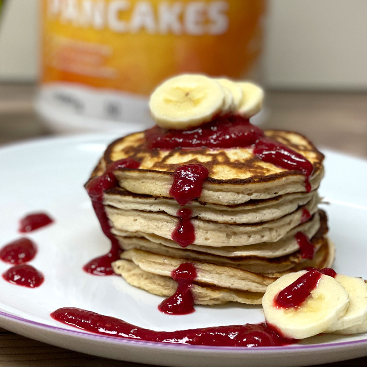 TNT Protein Pancakes mit Banane und rote Grze